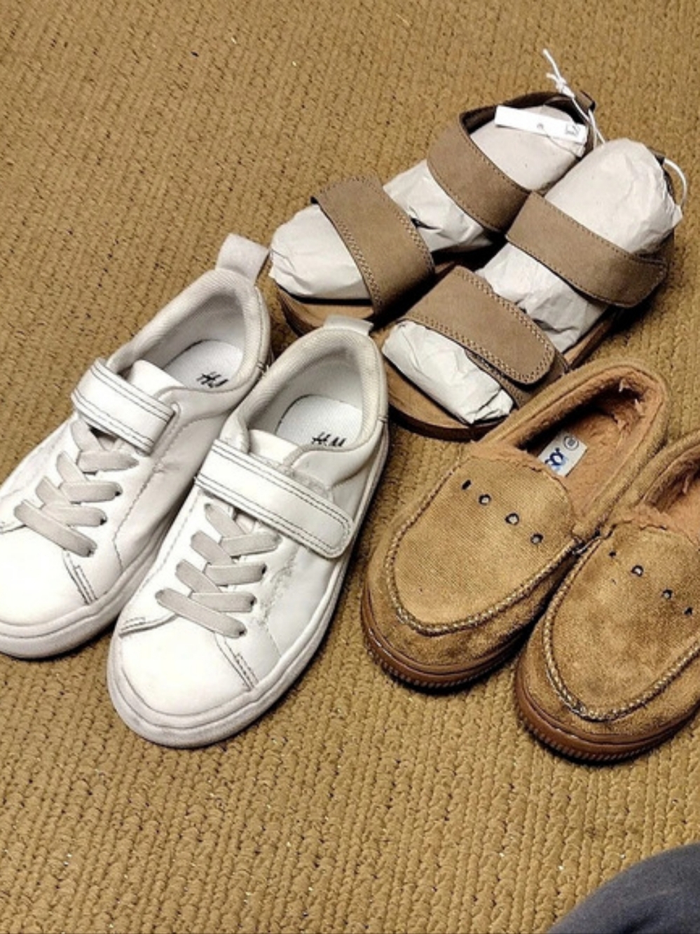 Bundle White & Brown EUR 27/ US10 Kids Shoes H&M Sneakers Sandals Slippers